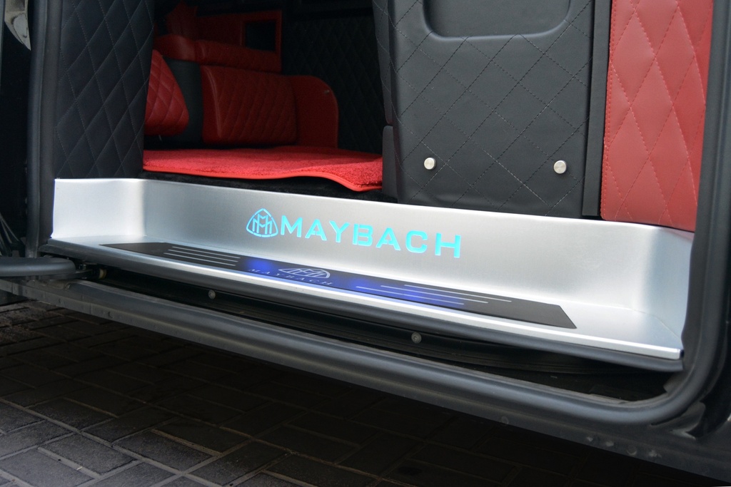 Luxury VIP Foot-Rest MayBach